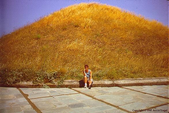attica38BIG.jpg (60950 bytes)