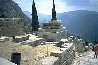 IMG0046aMID.jpg (8074 bytes)